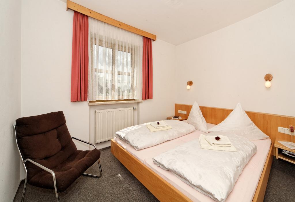Landhaus Maria Bed&Breakfast Hotel Regen Phòng bức ảnh